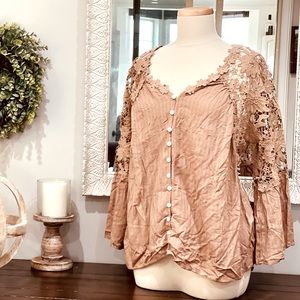 Lace bell sleeve blouse